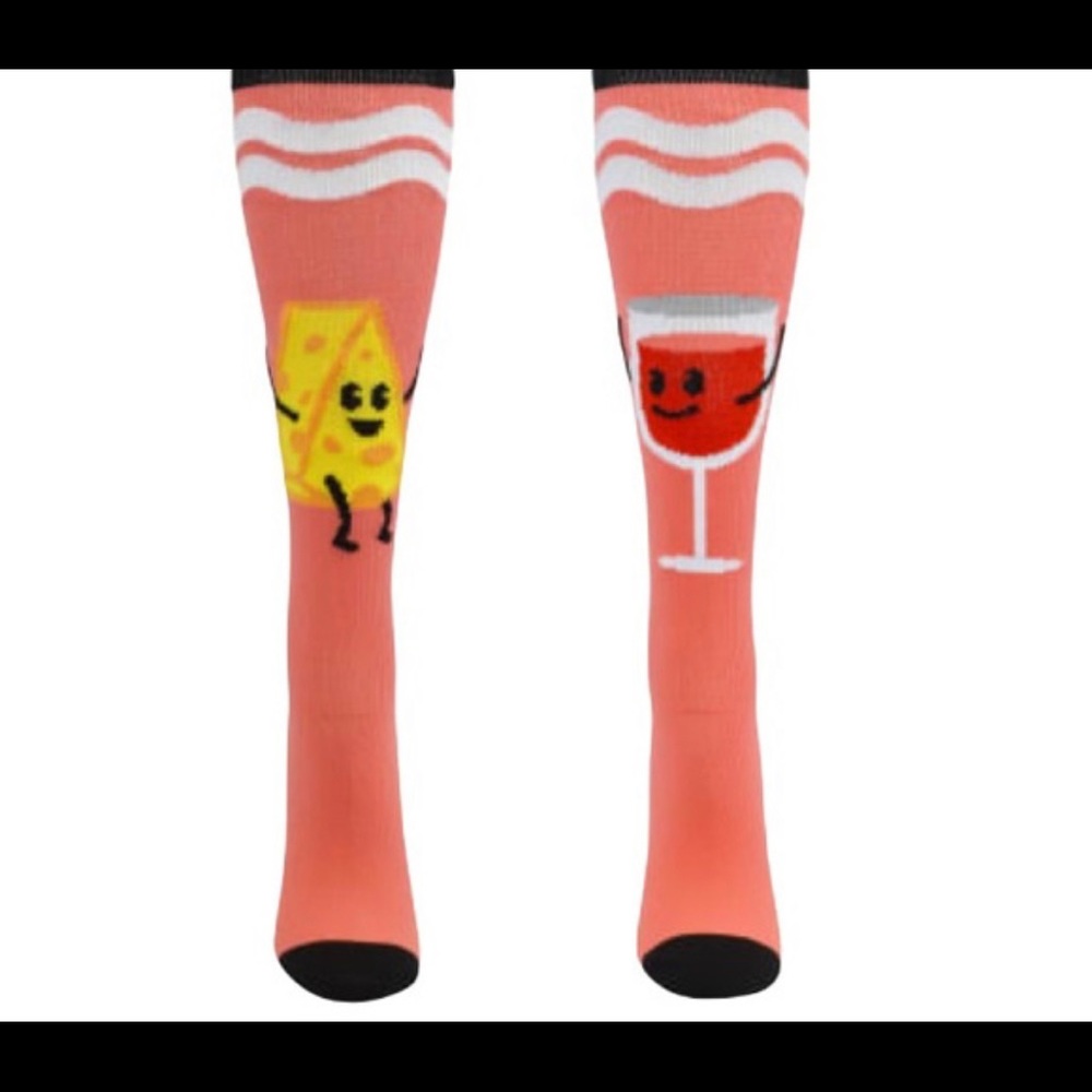 Foodie & friends cheese & wine compression socks
